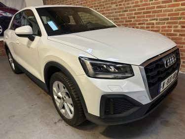 AUDI Q2 30 TFS Design NAVI LED PARKING AV AR