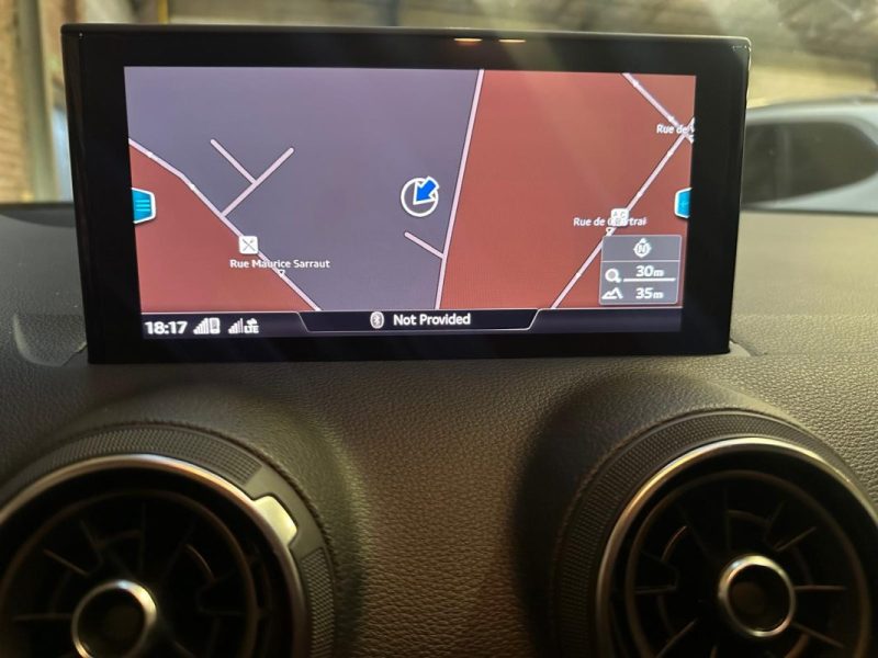 AUDI Q2 30 TFS Design NAVI LED PARKING AV AR