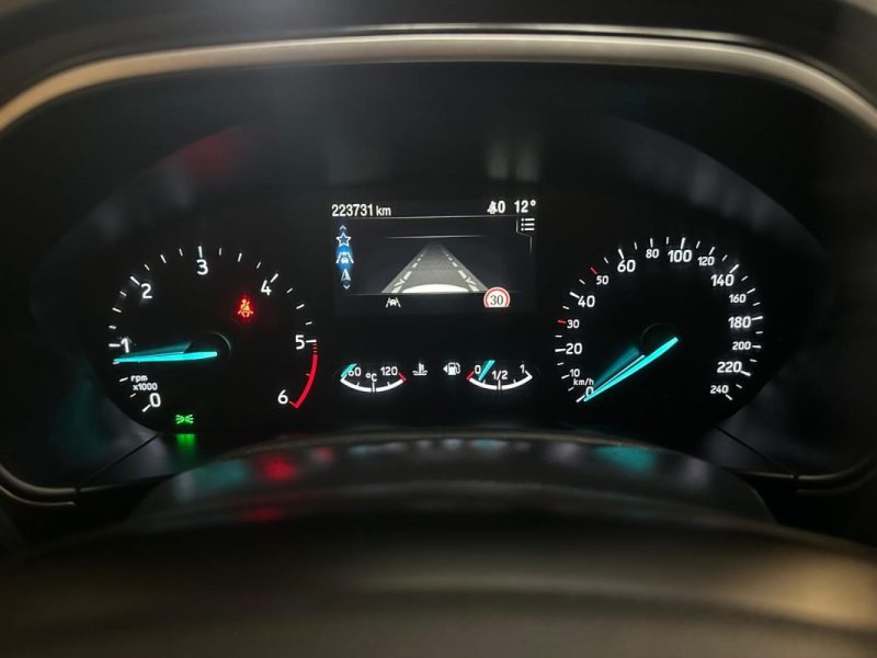 FORD FOCUS ACTIVE 1.5 ECOBLUE 120CV 1ERE MAIN