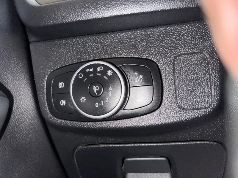 FORD FOCUS ACTIVE 1.5 ECOBLUE 120CV 1ERE MAIN