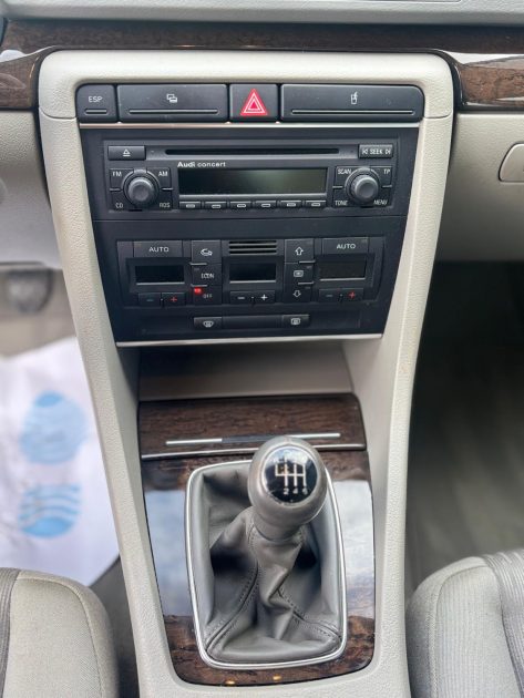 AUDI A4 2.0 TDI 140CH AMBIENTE 2006