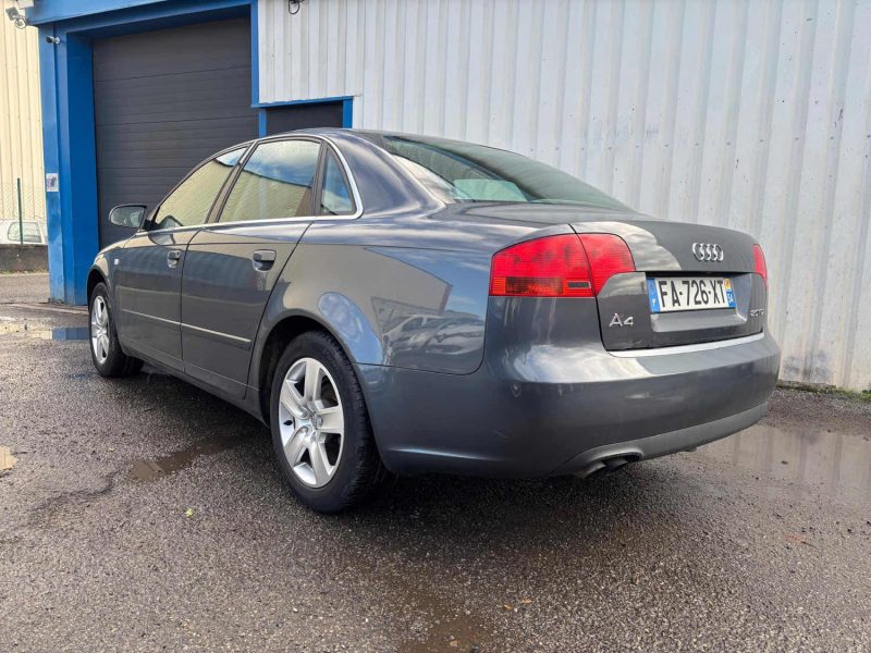AUDI A4 2.0 TDI 140CH AMBIENTE 2006