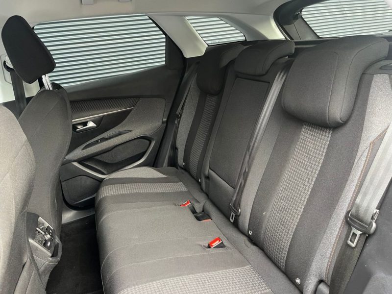 Peugeot 3008 II 1.5 Bluehdi 130ch Active Business