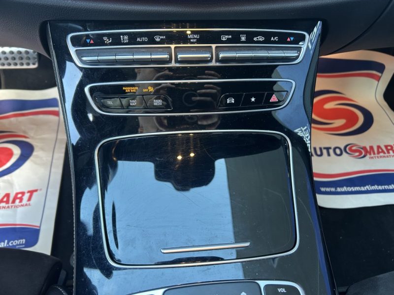 MERCEDES CLASSE E 300 DE 194+122CH AMG LINE 9G-TRONIC 2021 TOIT OUVRANT / ENTRETIEN COMPLET MERCEDES