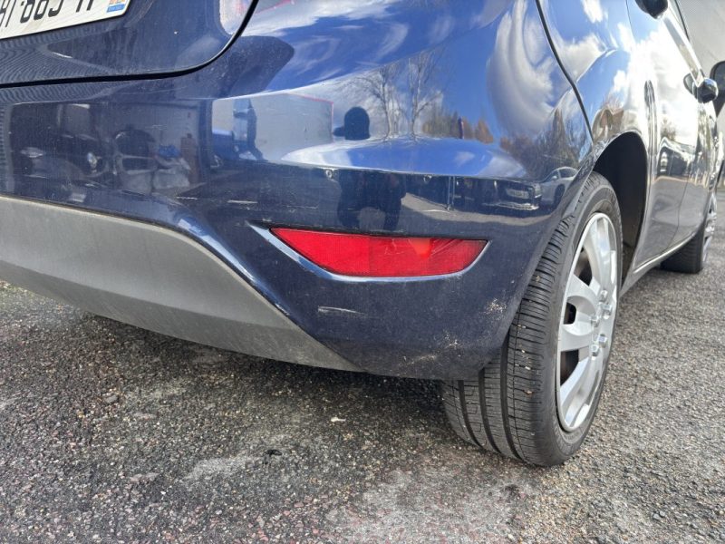 FORD FIESTA 1.4 16V 82CH TITANIUM 5P 2011- 4 PNEUS NEUFS - ENTRETIEN RECENT