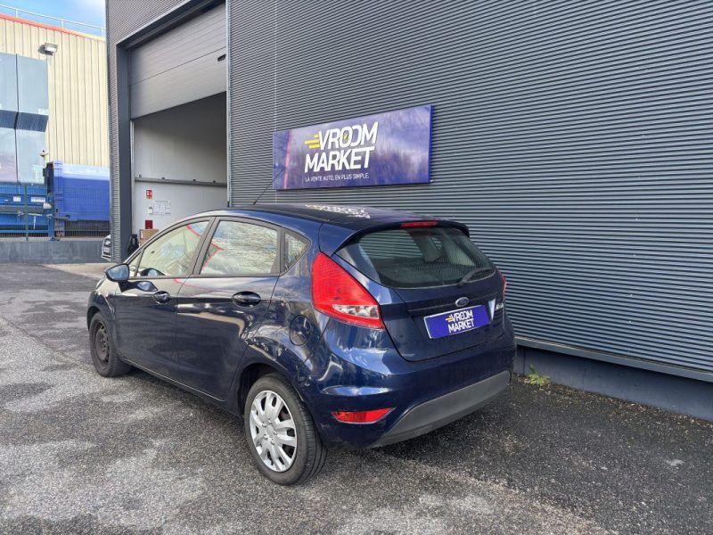 FORD FIESTA 1.4 16V 82CH TITANIUM 5P 2011- 4 PNEUS NEUFS - ENTRETIEN RECENT