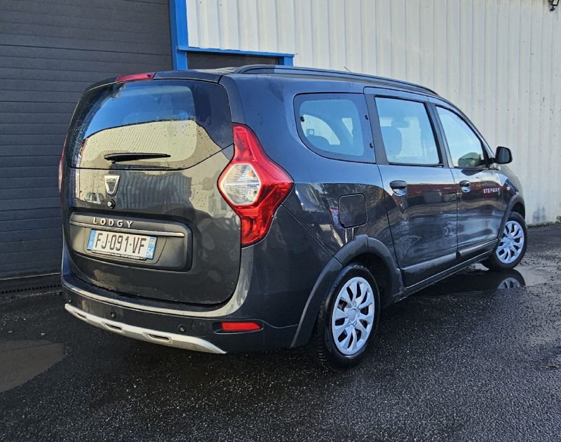 DACIA LODGY STEPWAY 1.3 TCE 130CH  7 PLACES
