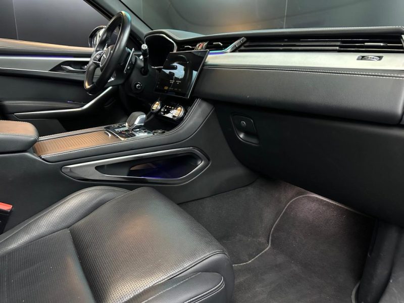 JAGUAR F-PACE P400e 404 cv PHEV AWD