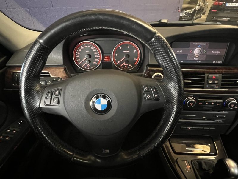 BMW SERIE 3 E91 330D 231cv - FINITION LUXE - BVA6 - GPS - CUIR - 186500KM 