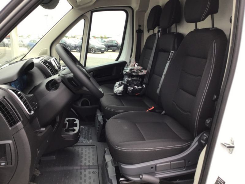 Citroën Jumper FOURGON TOLE 33 L2H2 120 S&S BVM6