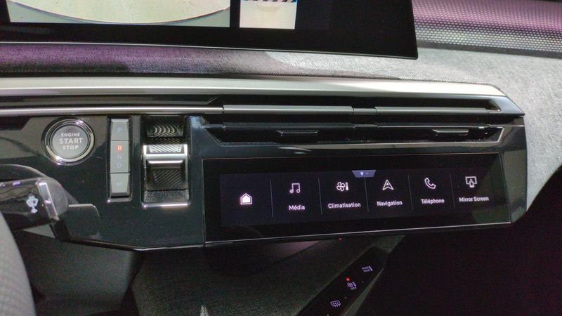 Peugeot 3008 nouveau Hybrid 145 e-dcs6 gt