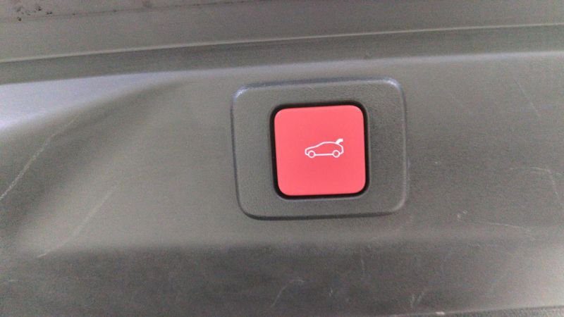 Peugeot 3008 nouveau Hybrid 145 e-dcs6 gt