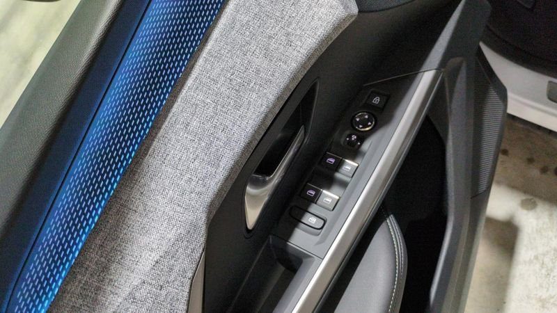 Peugeot 3008 nouveau Hybrid 145 e-dcs6 gt