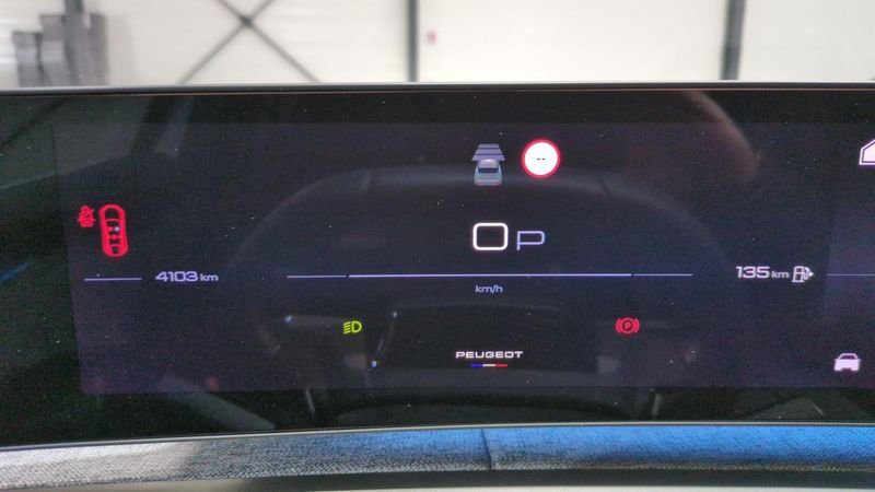 Peugeot 3008 nouveau Hybrid 145 e-dcs6 gt