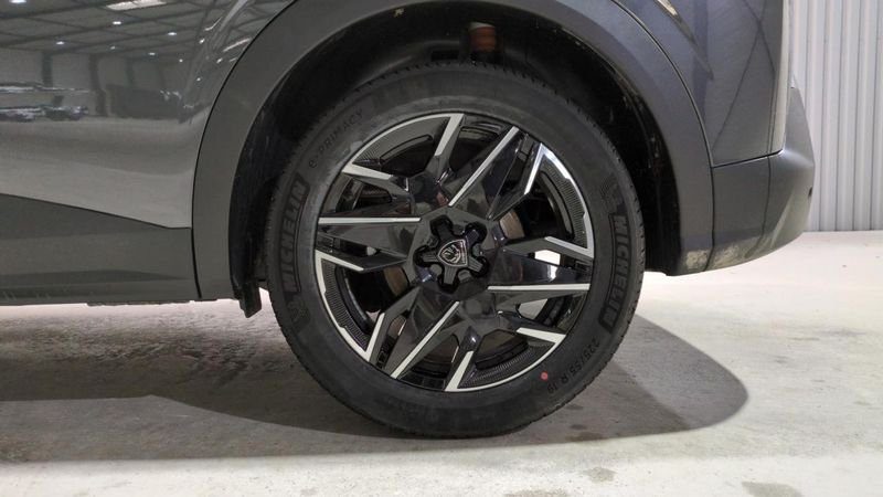 Peugeot 3008 nouveau Hybrid 145 e-dcs6 gt