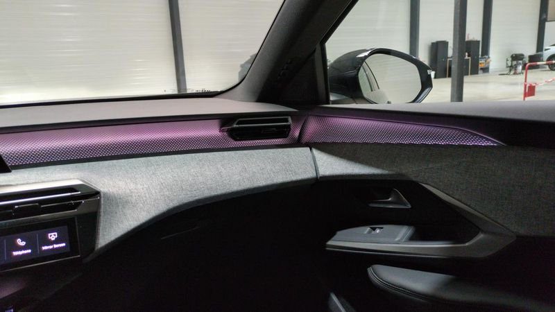 Peugeot 3008 nouveau Hybrid 145 e-dcs6 gt