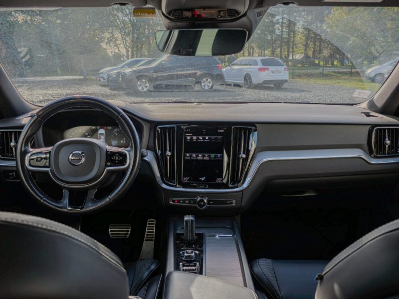 VOLVO V60 B4 R-DESIGN 2.0 TDI 197Cv AWD