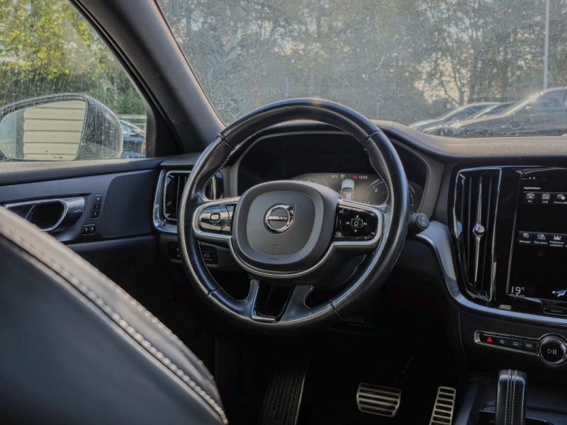 VOLVO V60 B4 R-DESIGN 2.0 TDI 197Cv AWD