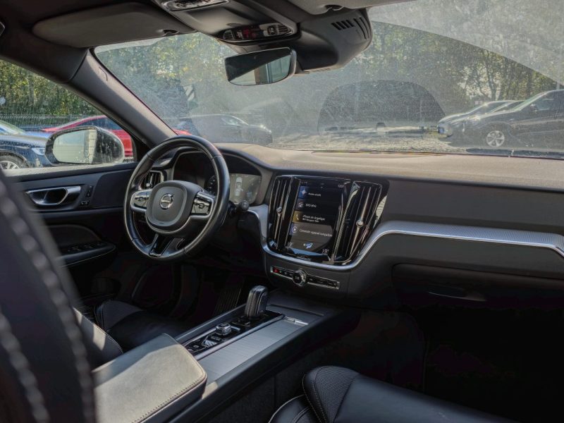 VOLVO V60 B4 R-DESIGN 2.0 TDI 197Cv AWD