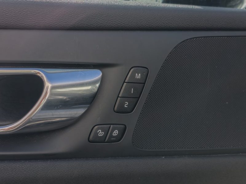 VOLVO V60 B4 R-DESIGN 2.0 TDI 197Cv AWD