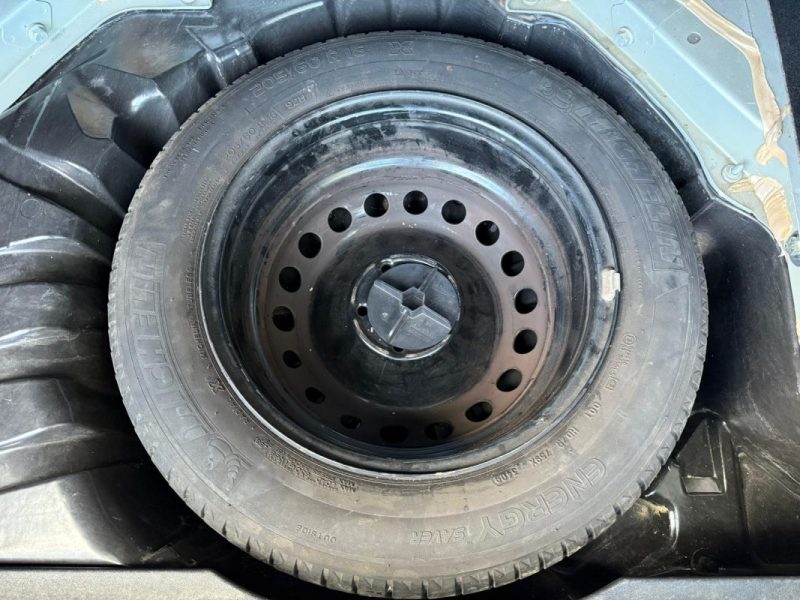 RENAULT MEGANE SCENIC 1.5 DCI 95CH FAP EXPRESSION ECO² 2013