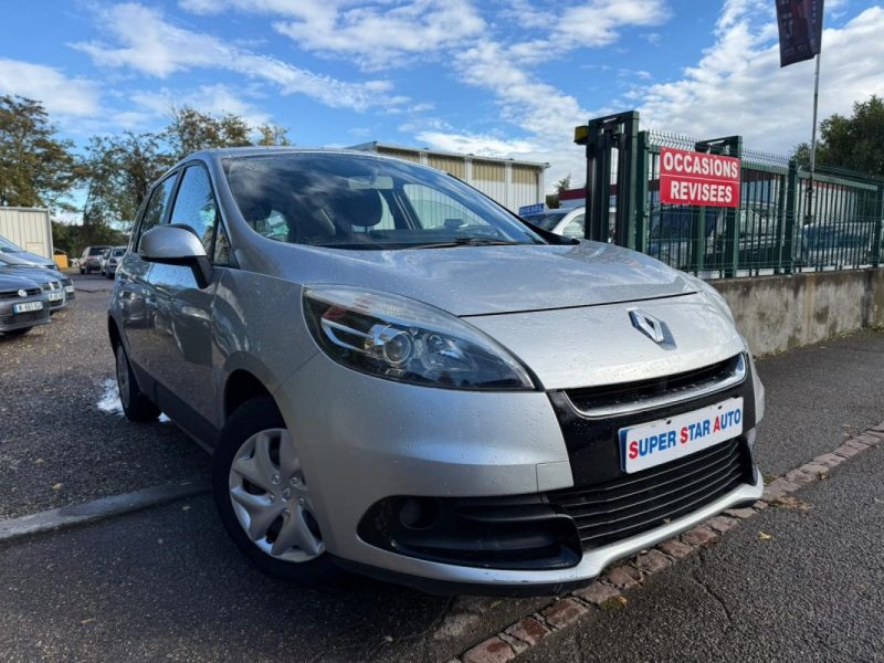 RENAULT MEGANE SCENIC 1.5 DCI 95CH FAP EXPRESSION ECO² 2013
