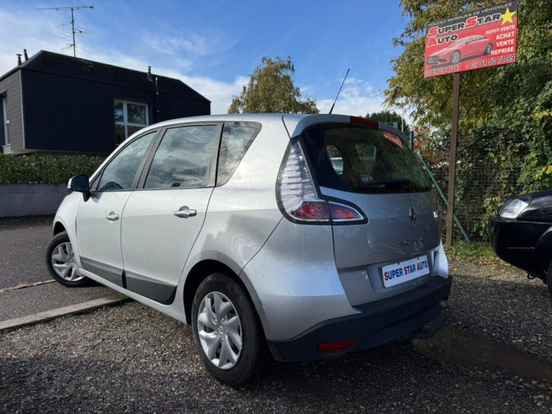 RENAULT MEGANE SCENIC 1.5 DCI 95CH FAP EXPRESSION ECO² 2013