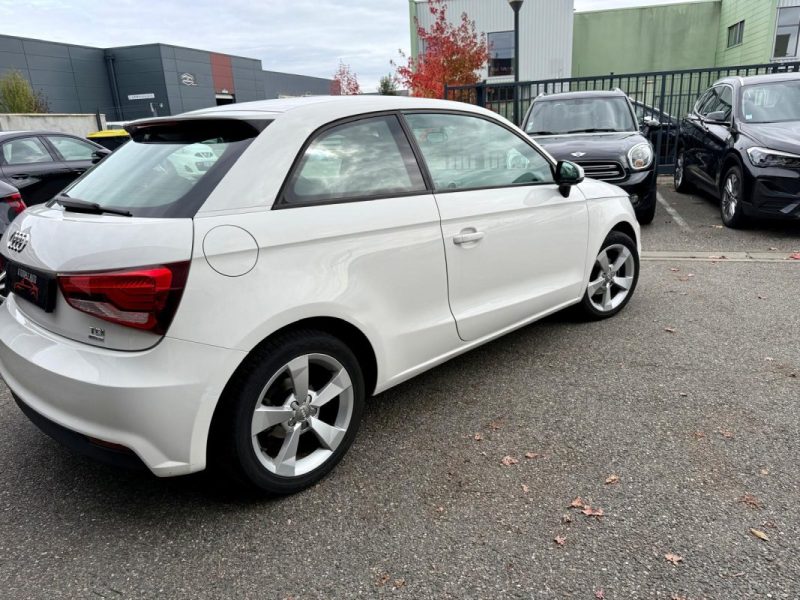 AUDI A1 1.4 TDI 90CH AMBITION  LUXE