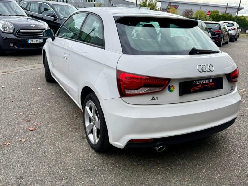 AUDI A1 1.4 TDI 90CH AMBITION  LUXE