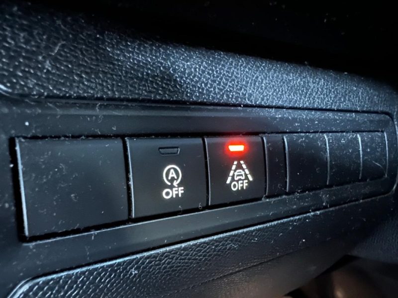 PEUGEOT 308 1.5 BlueHDi 130ch Allure Business EAT8