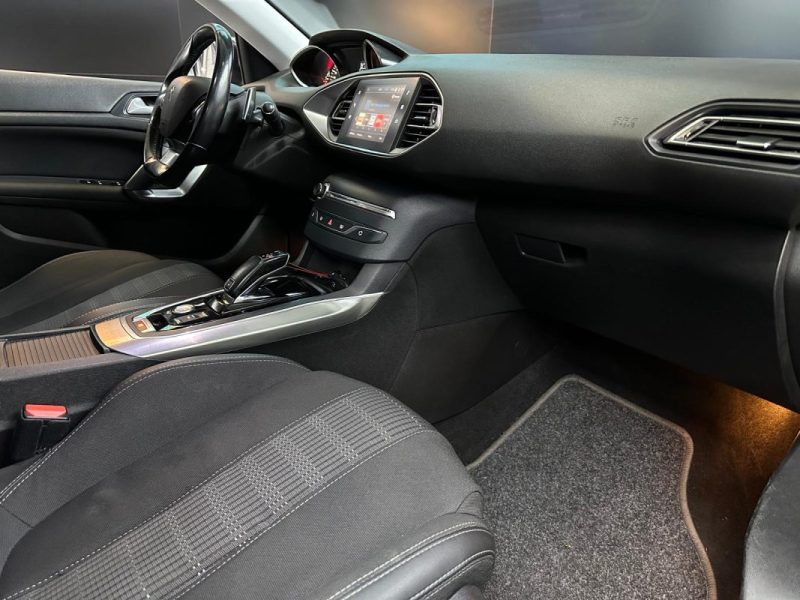 PEUGEOT 308 1.5 BlueHDi 130ch Allure Business EAT8