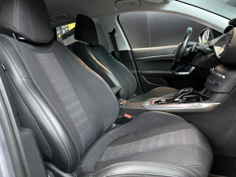 PEUGEOT 308 1.5 BlueHDi 130ch Allure Business EAT8