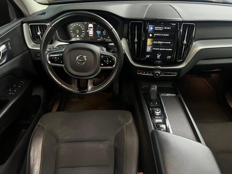 VOLVO XC60 T8 390 CV AWD Geartronic 8 Momentum