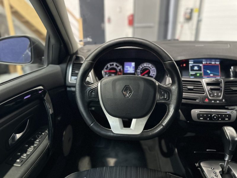 RENAULT LAGUNA 2.0 dCi 175ch BOSE EDITION - MOTEUR A CHAINE