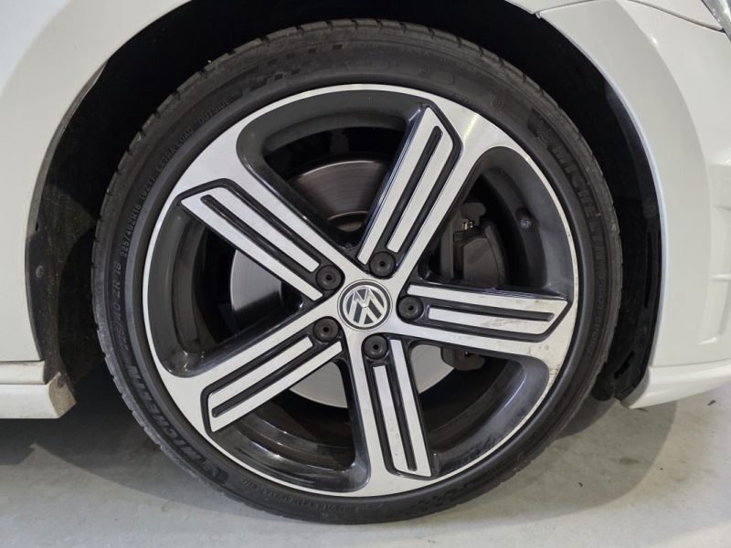 VOLKSWAGEN GOLF 2.0 R 4motion 300cv / DSG6 / SUIVI COMPLET