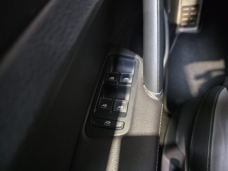 VOLKSWAGEN GOLF 7 2.0 R 4motion 300cv / DSG6 / SUIVI COMPLET