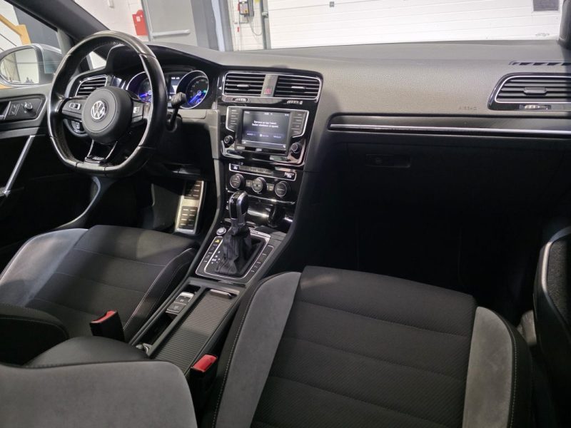 VOLKSWAGEN GOLF 2.0 R 4motion 300cv / DSG6 / SUIVI COMPLET