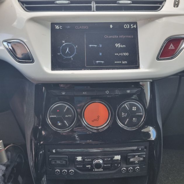 CITROEN DS3 1.6 HDI 90 1560CM3 92CV  2012