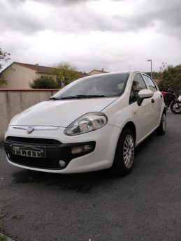FIAT PUNTO GRANDE PUNTO 1.2 8V DYNAMIC 2010