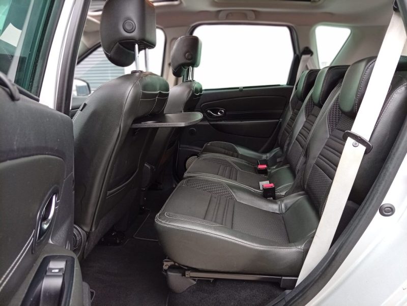 RENAULT MEGANE SCENIC 1.5 DCI 110CH pack BOSE / AUTO/PANO/ 2015