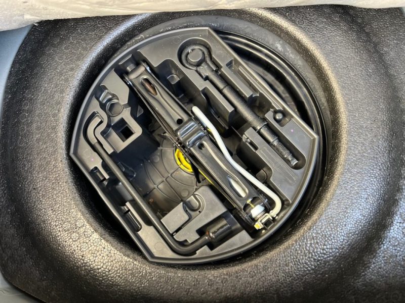 CITROEN C3 II 1.6 E-HDI90 AIRDREAM CONFORT BMP6 2013