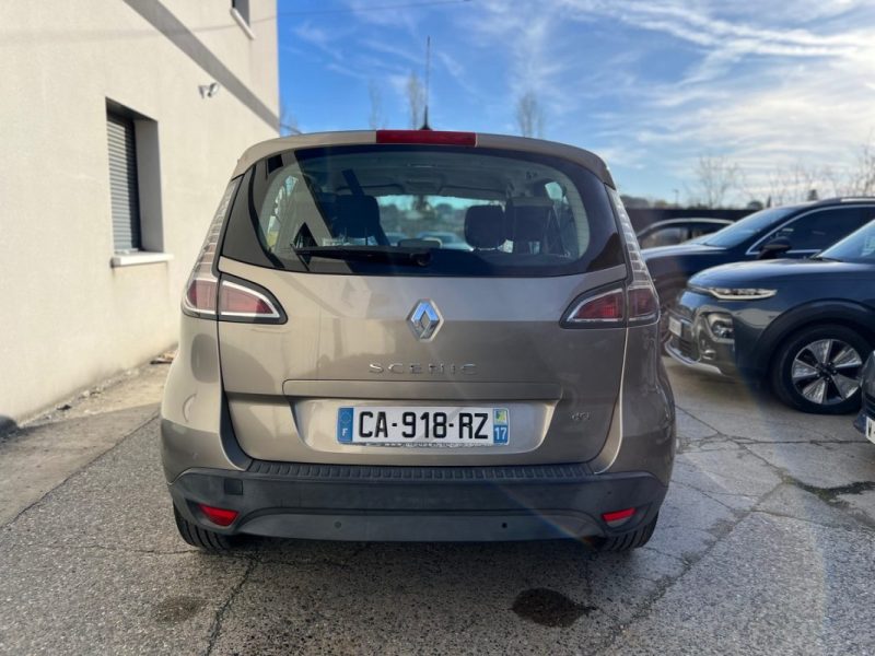 RENAULT SCENICIII 1.5 DCI 110CH FAP EXPRESSION EDC 2012