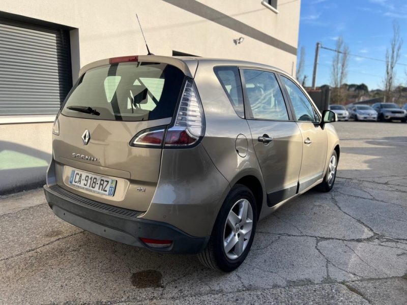 RENAULT SCENICIII 1.5 DCI 110CH FAP EXPRESSION EDC 2012