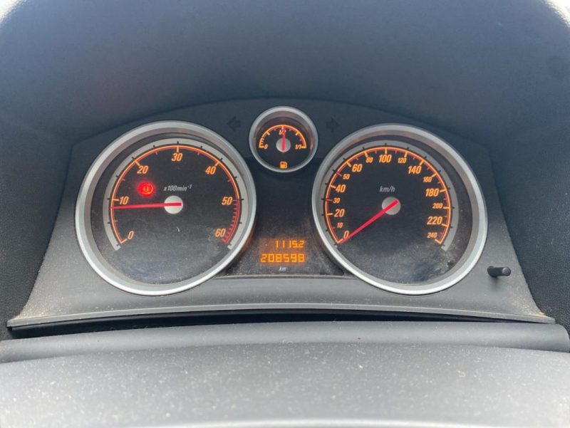 OPEL ASTRA GTC 1.7 L CDTI 110 ch SPORT, CARPLAY