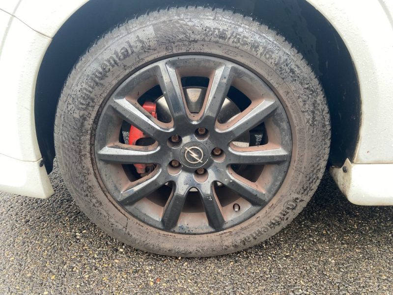 OPEL ASTRA GTC 1.7 L CDTI 110 ch SPORT, CARPLAY