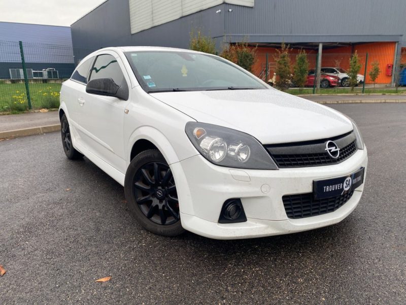 OPEL ASTRA GTC 1.7 L CDTI 110 ch SPORT, CARPLAY