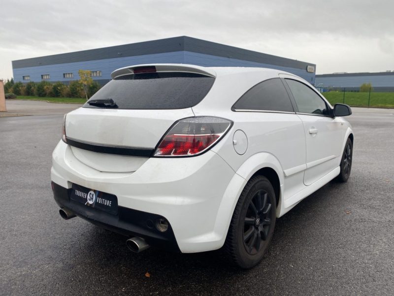 OPEL ASTRA GTC 1.7 L CDTI 110 ch SPORT, CARPLAY