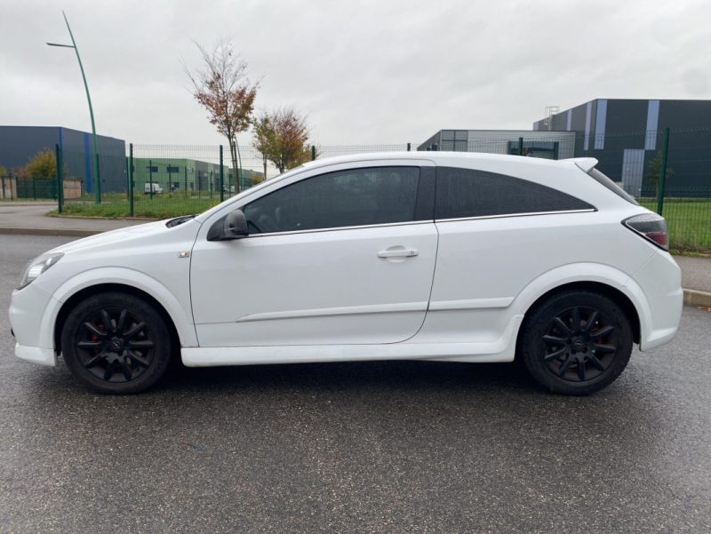 OPEL ASTRA GTC 1.7 L CDTI 110 ch SPORT, CARPLAY