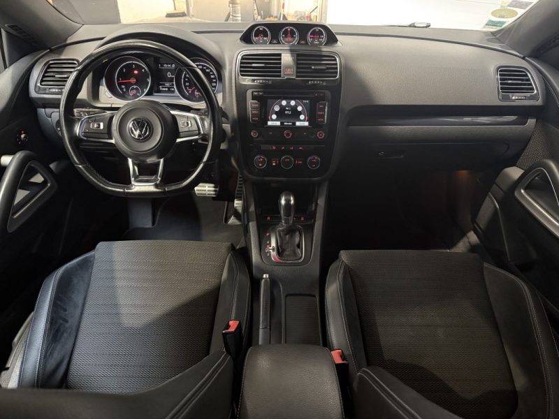 VOLKSWAGEN SCIROCCO 2.0 TDI 150 SPORTLINE DSG 6 (Phase 2)