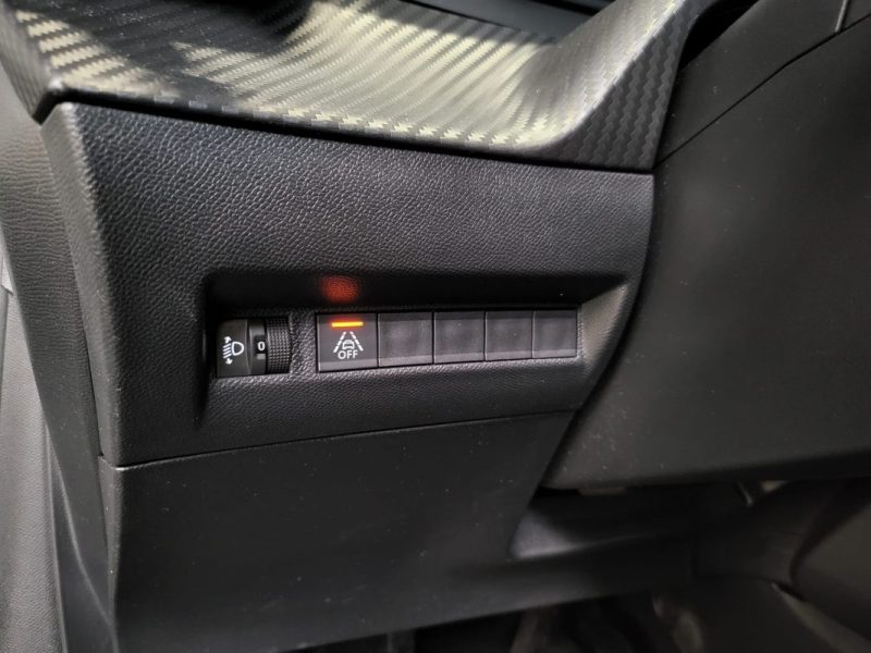 PEUGEOT 2081.2 PURETCH 75cv LIKE / SUIVI COMPLET PEUGEOT / LIGNE BLANCHE